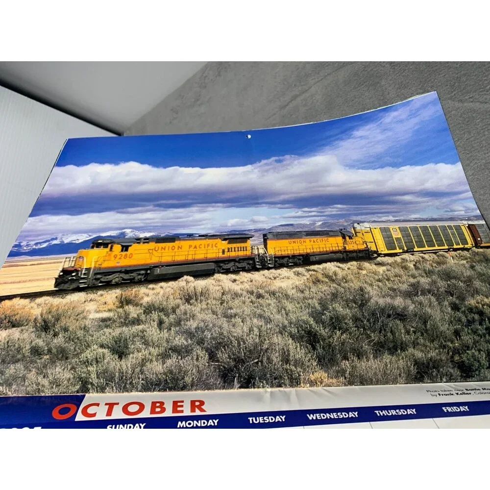 Union Pacific 2005 Calendar with Train Photography